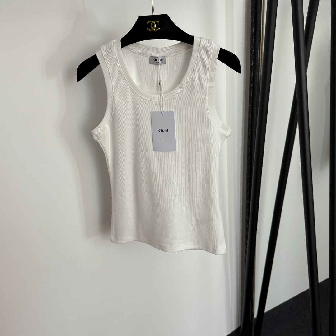 25 simple logo embroidered letter vest