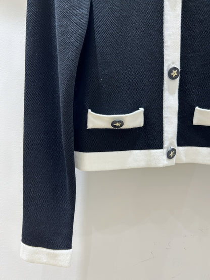 25 black and white colorblock knitted cardigan