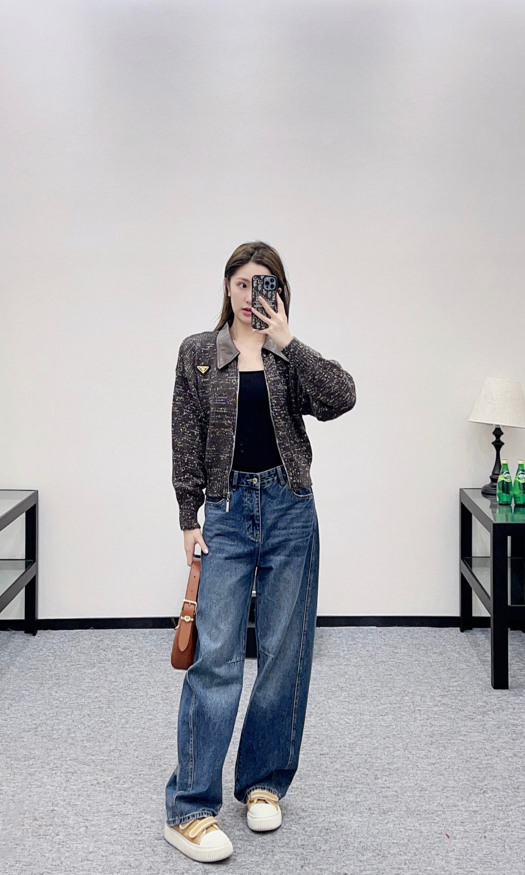 Leather-trimmed lapel zip-up jacket