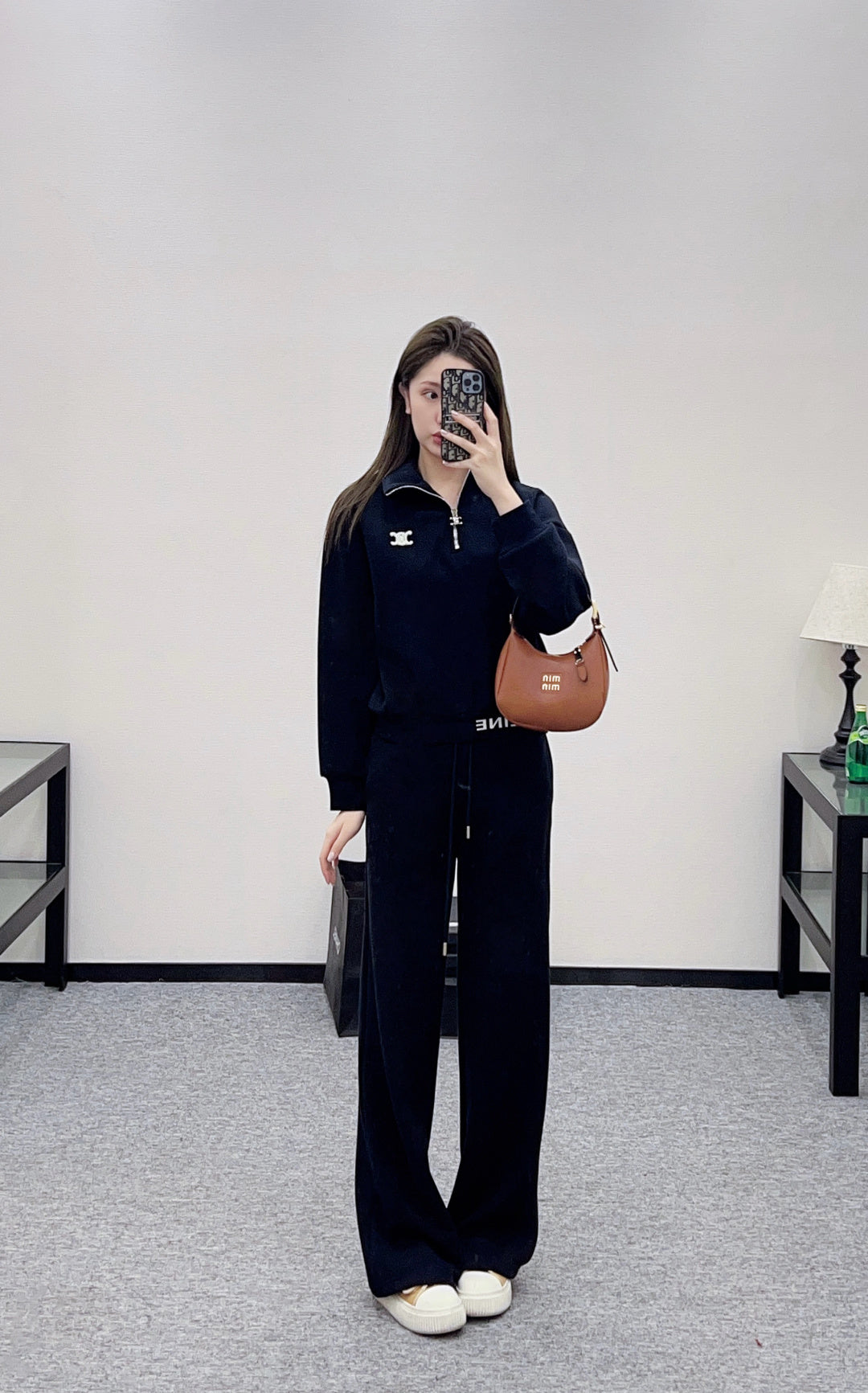 Lanterned Half-Open Placket Set