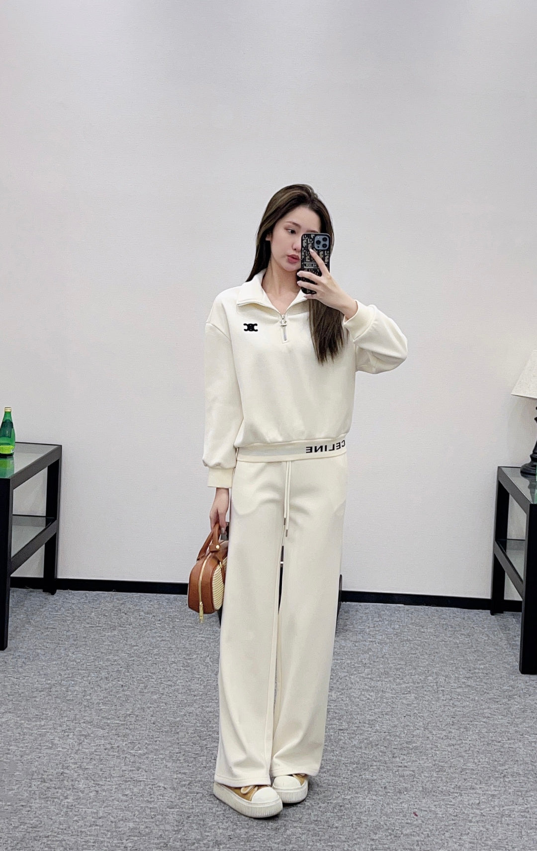 Lanterned Half-Open Placket Set