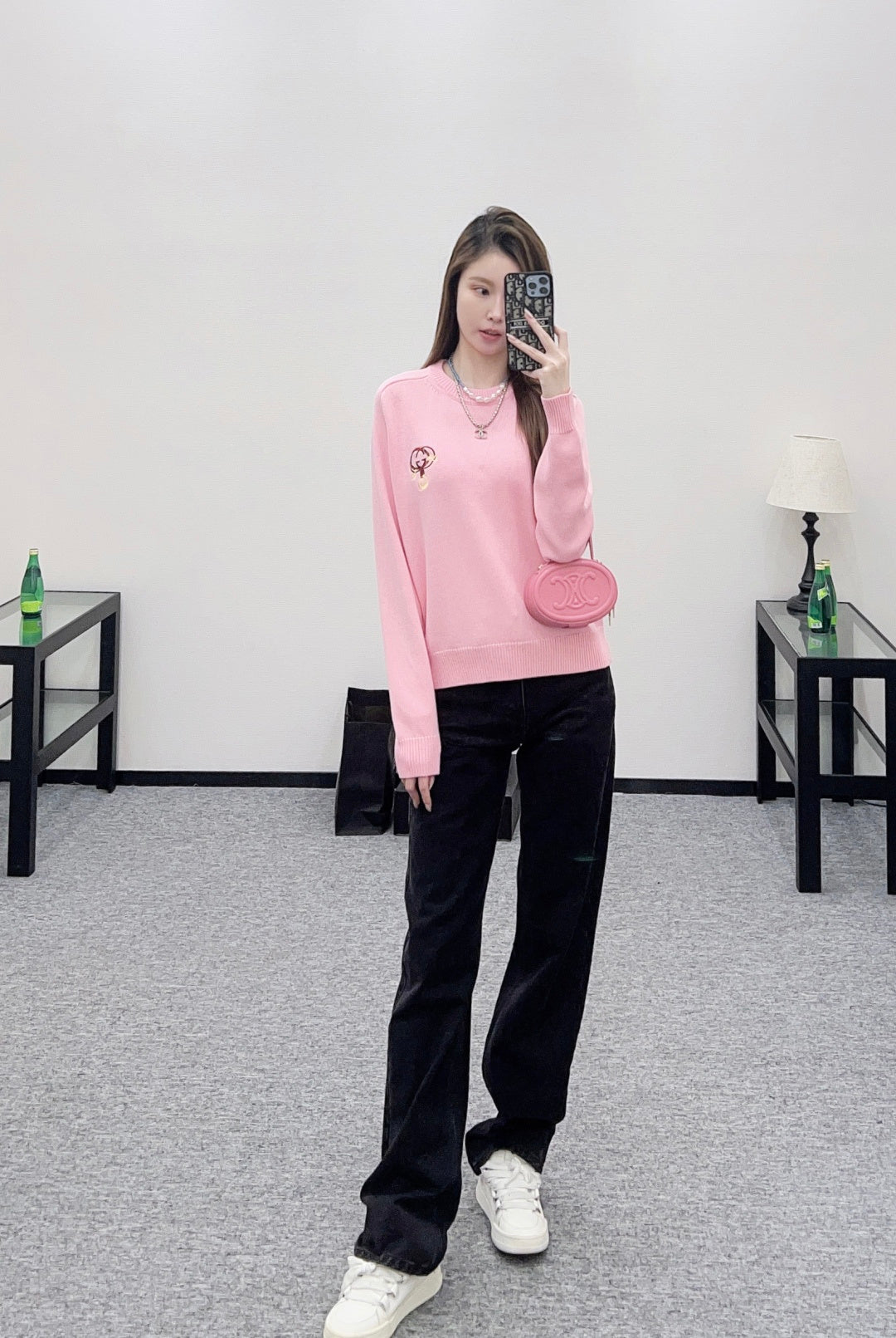Logo Sweater