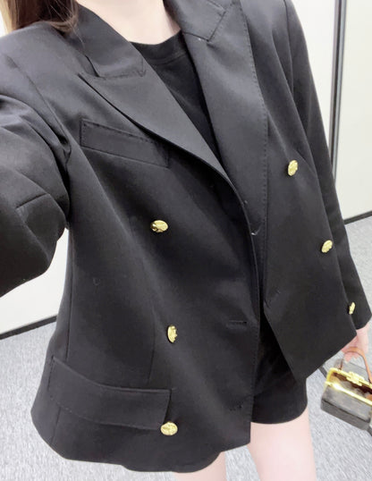 Double-breasted coat with lapel