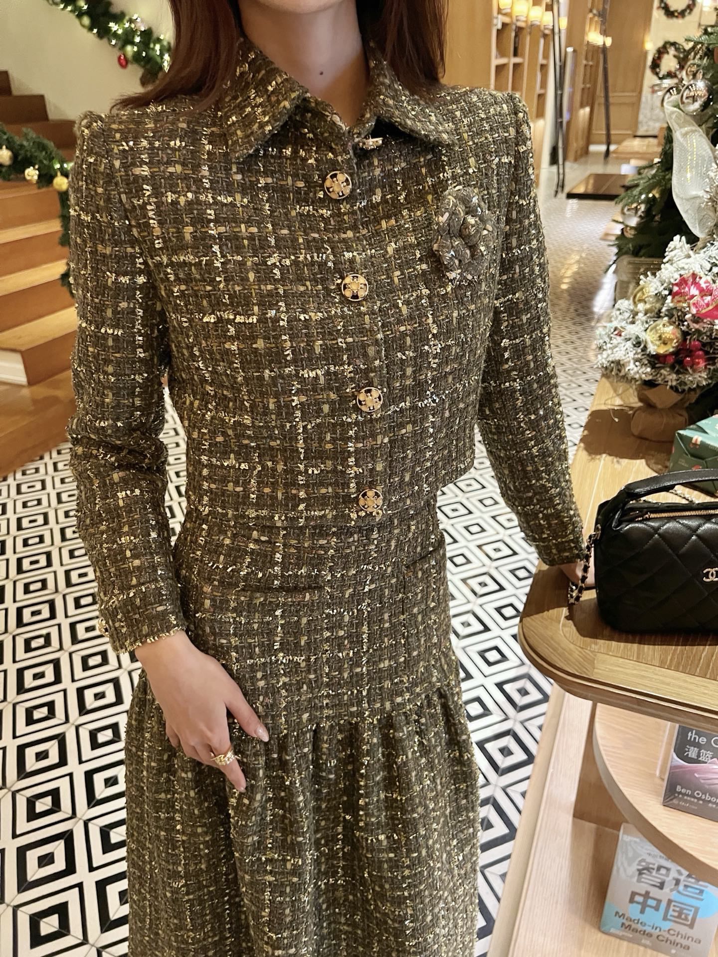 Collared woven coat