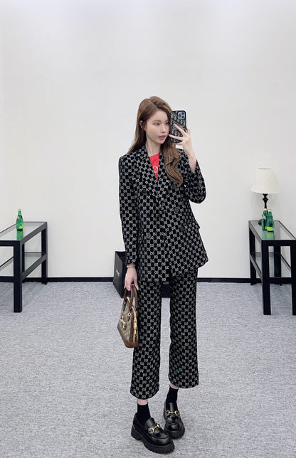 Jacquard Lapel Suit