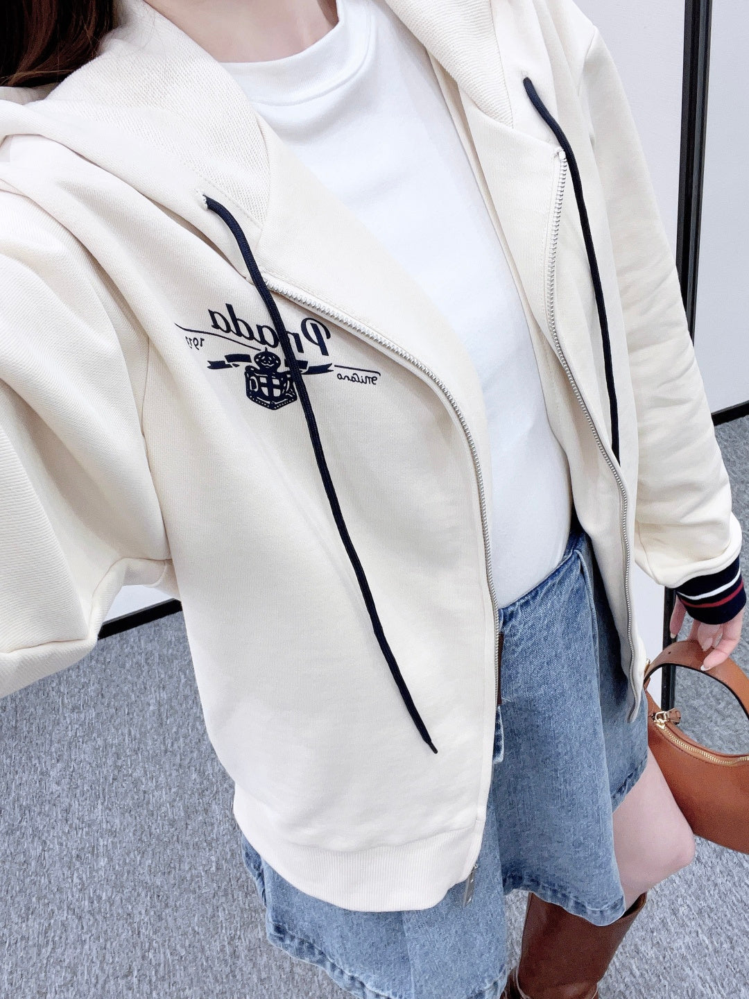 Zip-up Hoodie Jacket