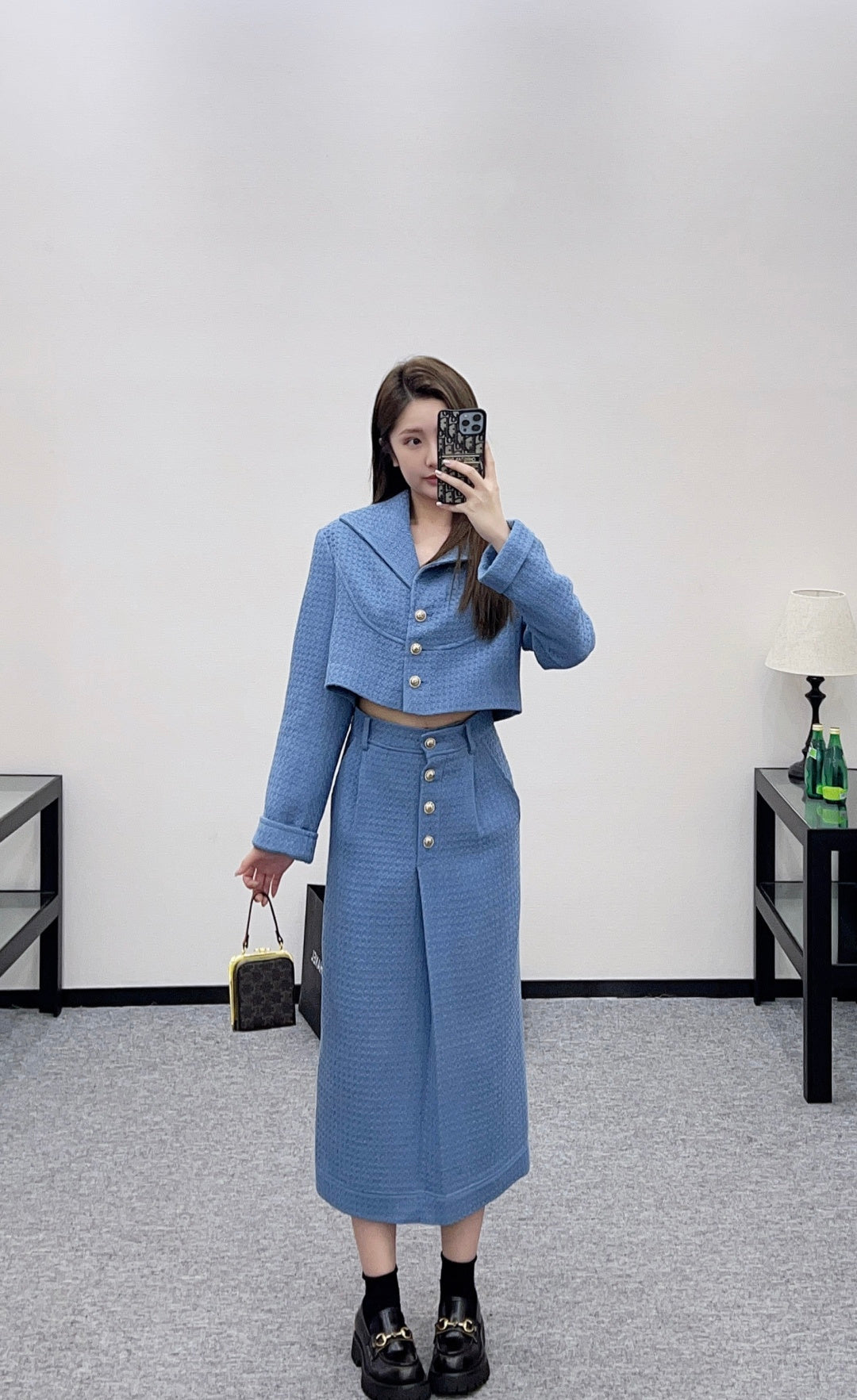 Located Short Jacket/Skirt