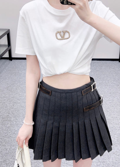 High-waisted pleated mini skirt