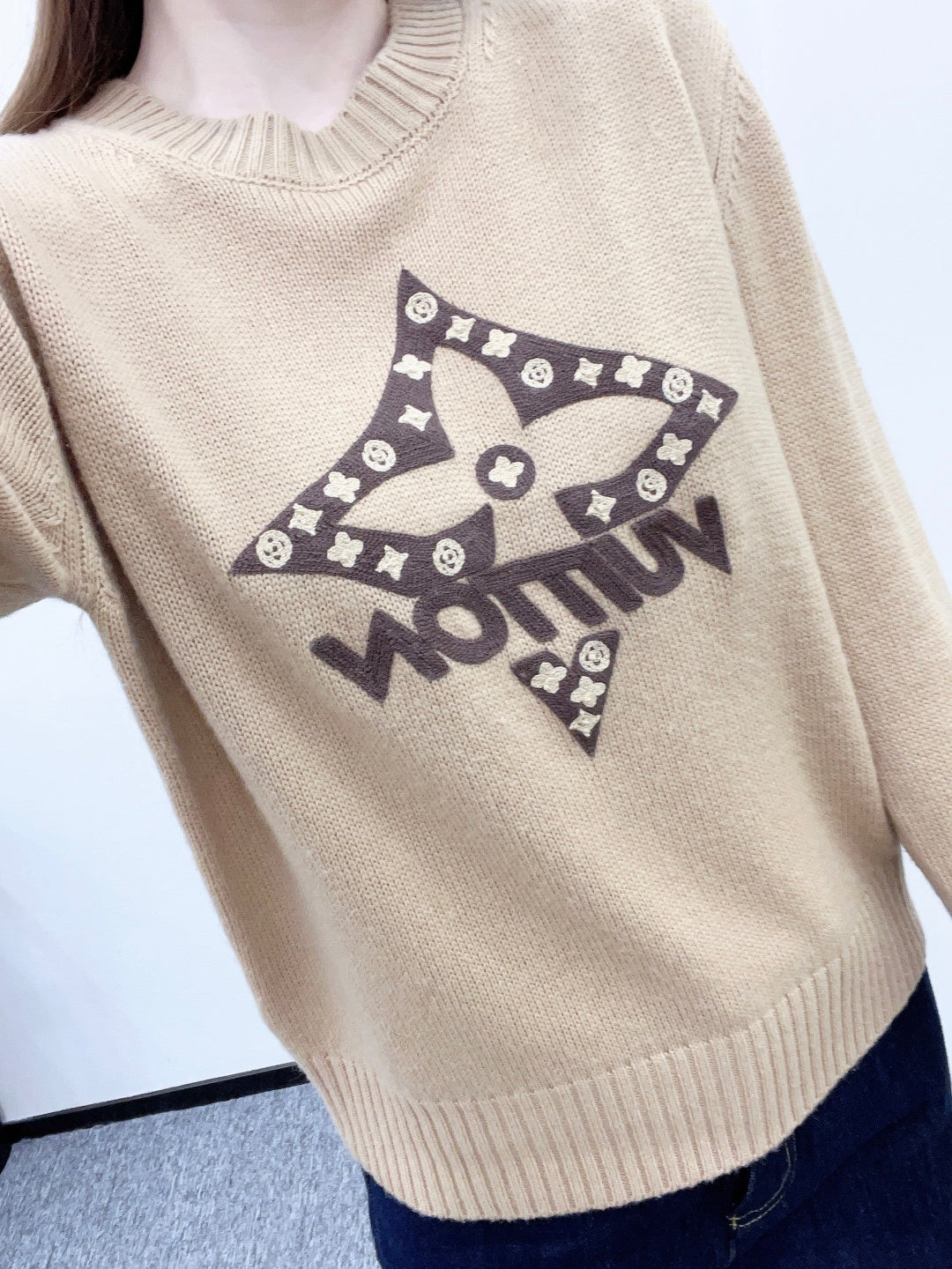 Four-Leaf Clover Color Block Sweater