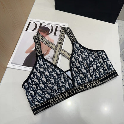 25 Athletic Zip Tank + Shorts Set