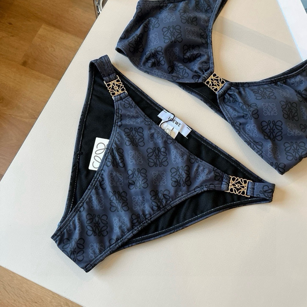 25 New style printed swimsuit