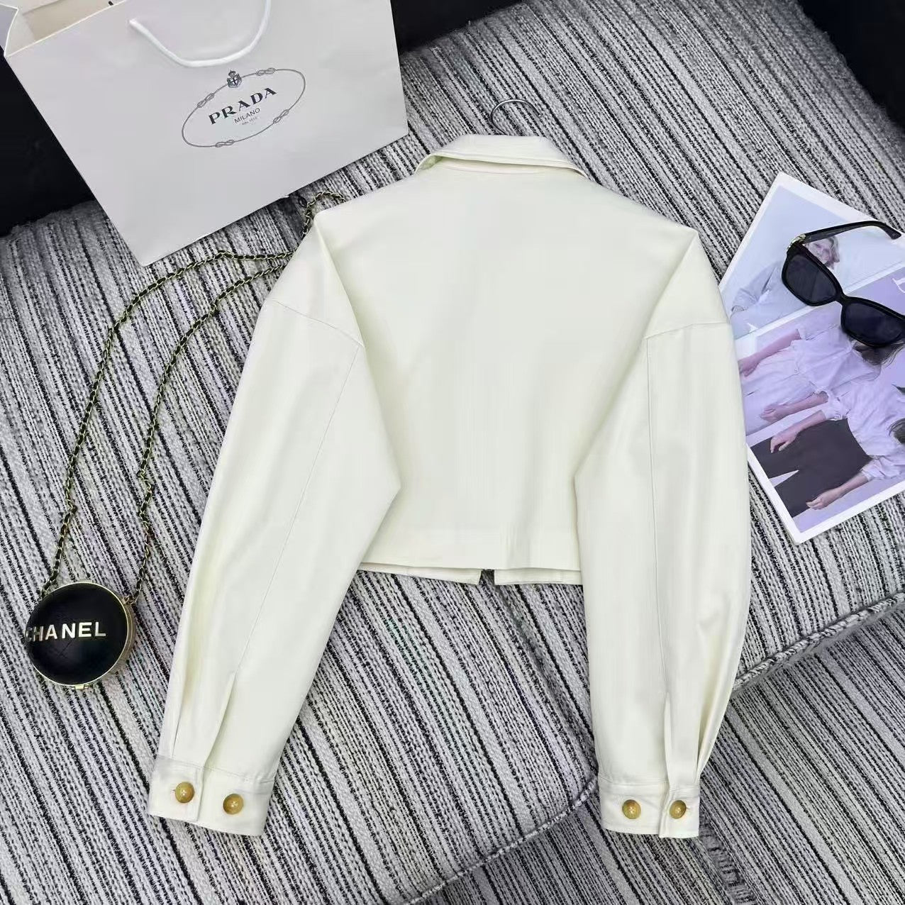 25 New style lapel long sleeve jacket
