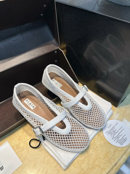 Mesh ballet shoes