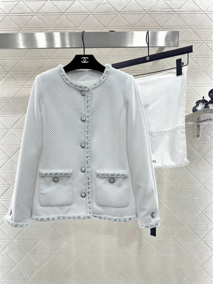 Round Neck Tie-Edge Coat