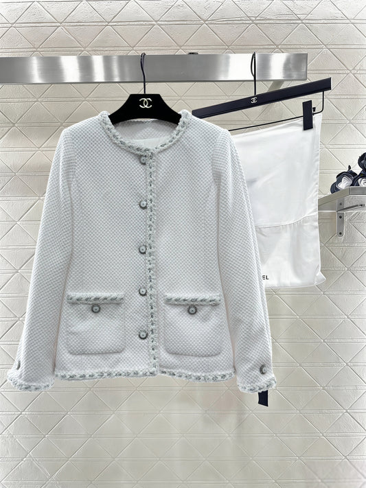 Round Neck Tie-Edge Coat