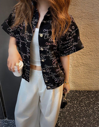 Stand-up collar vest