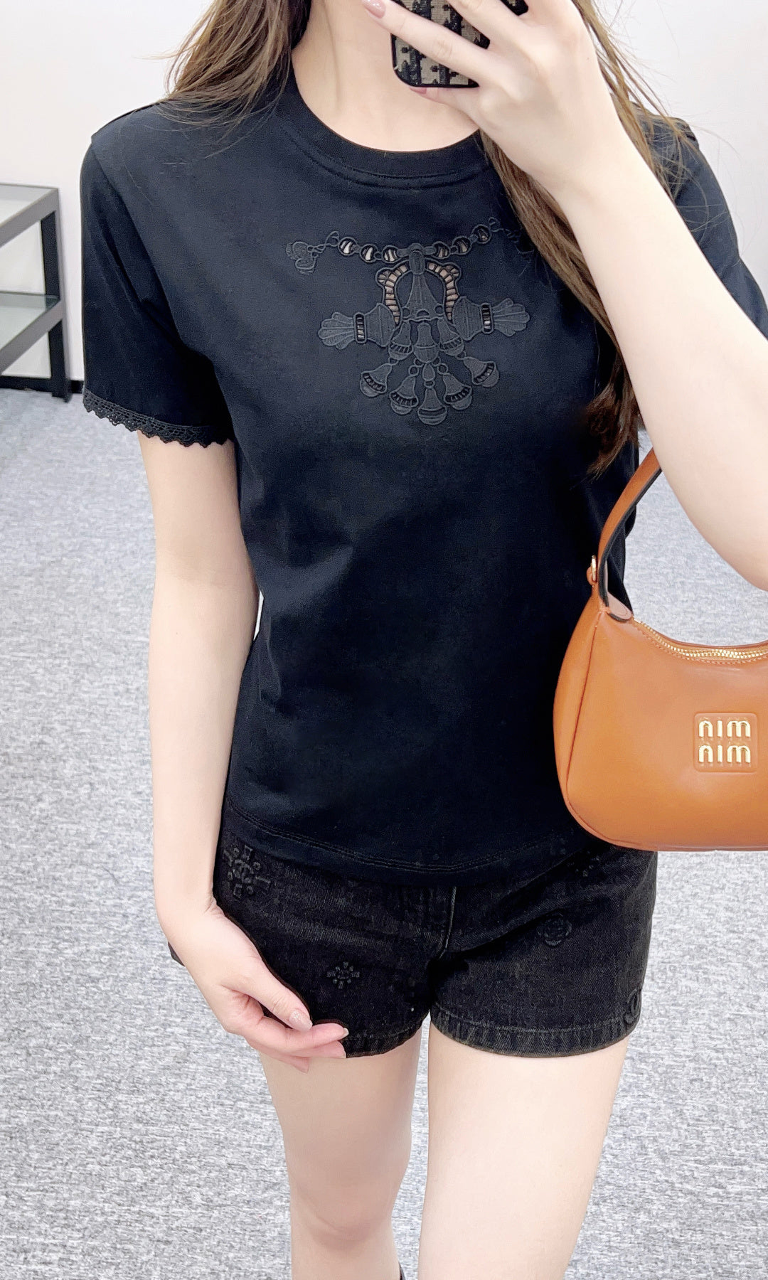 Herme Embroidered Logo T-shirt