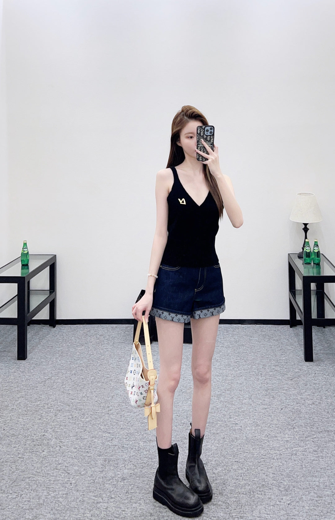 V-neck Knit Vest