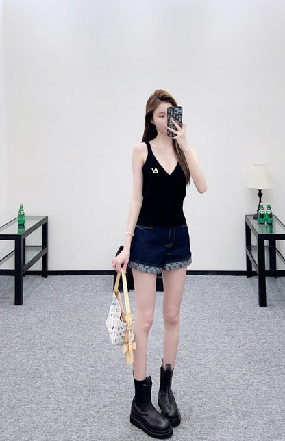 V-neck Knit Vest