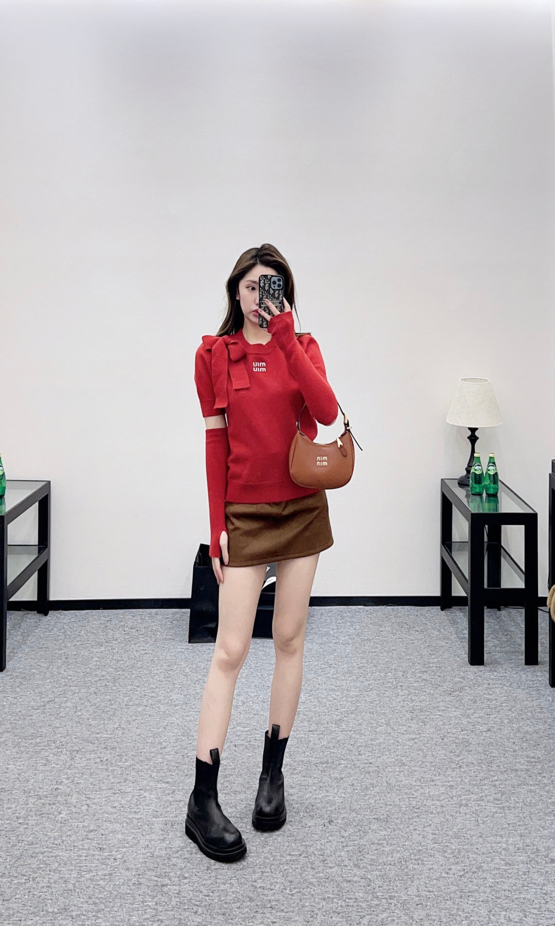Two-piece knitted sweater set with sleeves