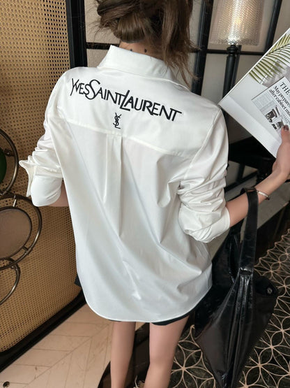 Letter-embellished loose-fitting shirt
