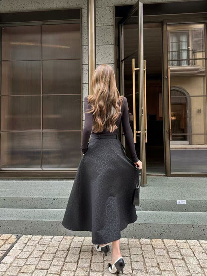 Umbrella-shaped high-waisted midi skirt