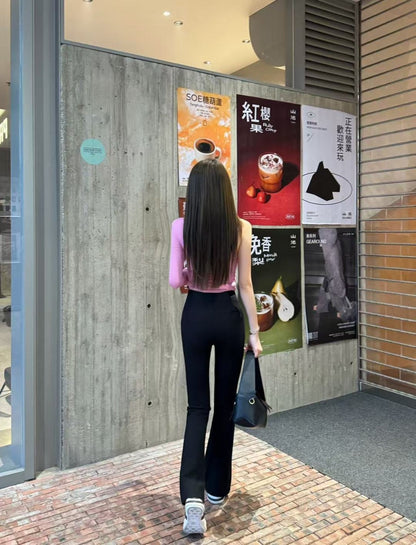 Flared, mid-high waist, stretch leggings