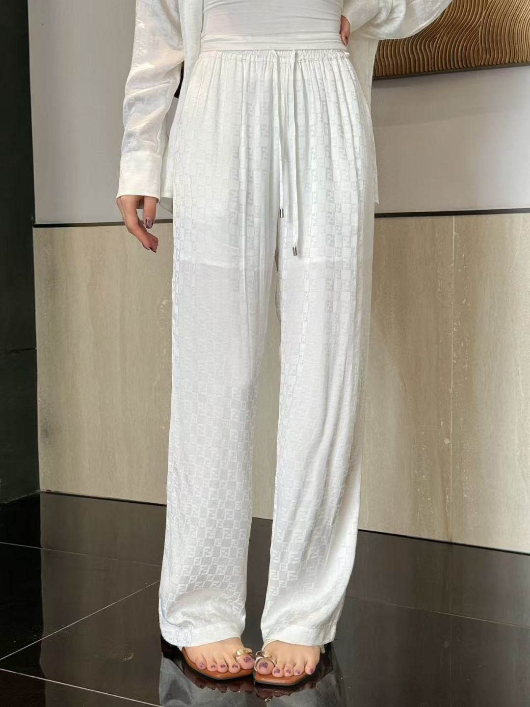 Jacquard Relaxed Chic Suit