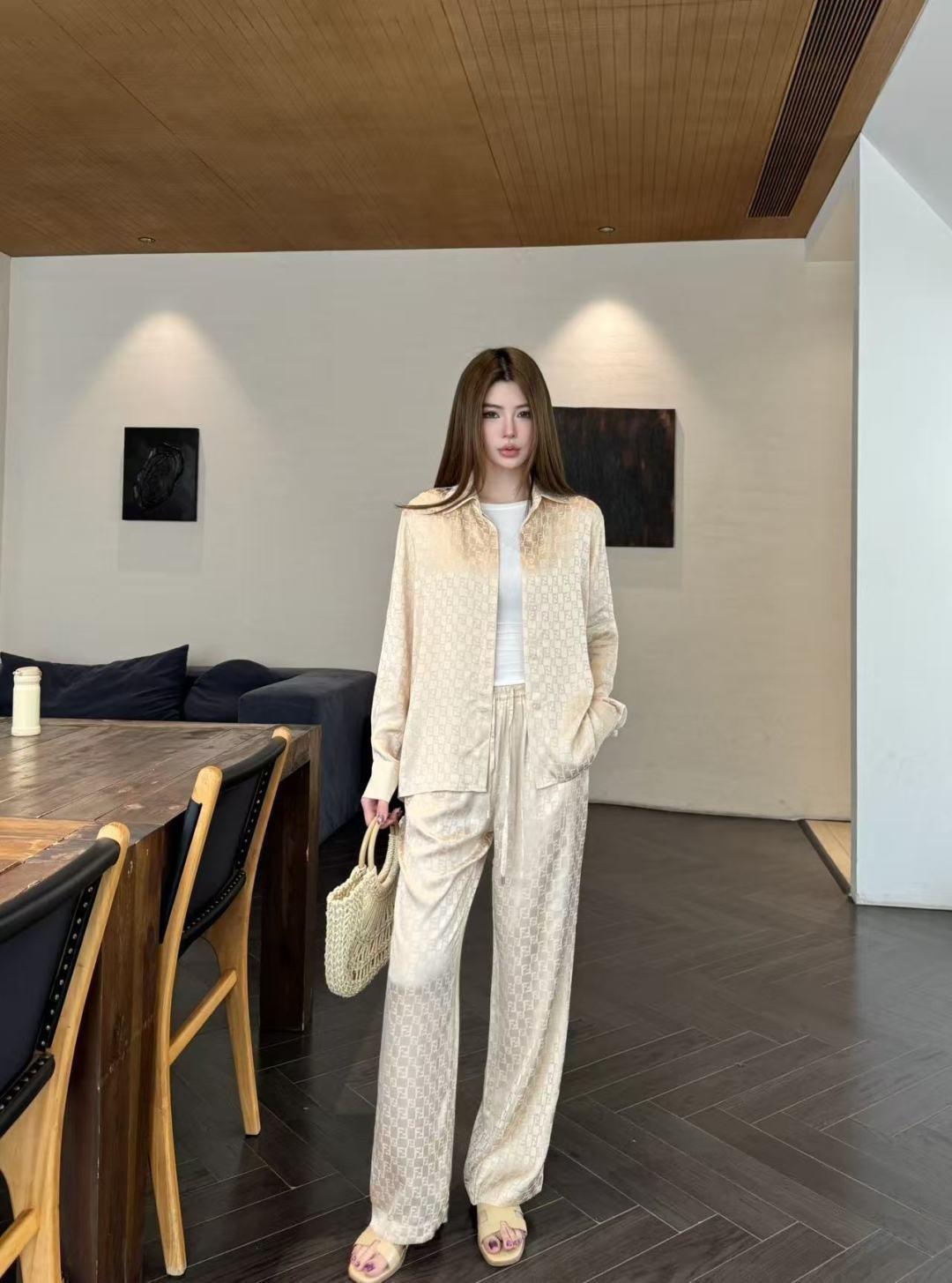 Jacquard Relaxed Chic Suit