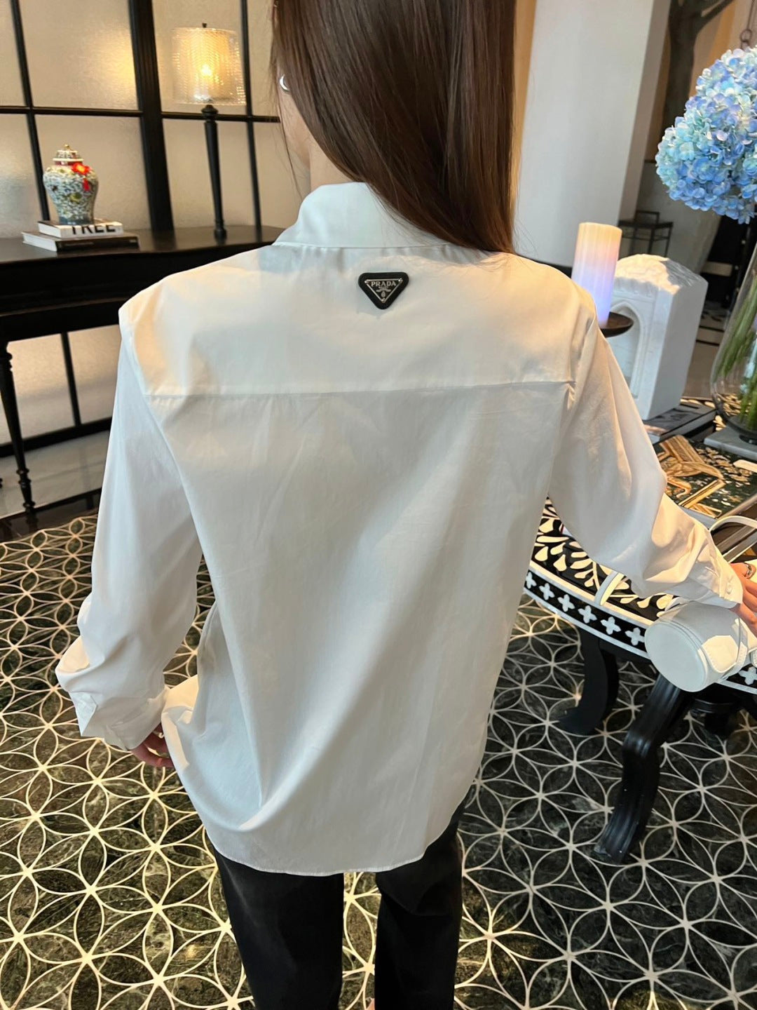 Letter-decorated shirt