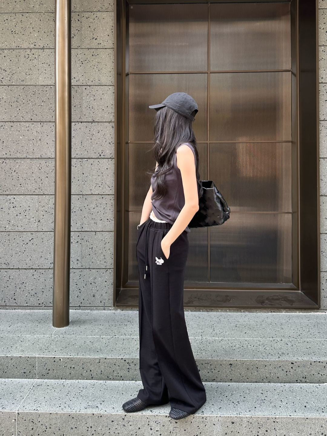 Embroidered Straight Leg Pants