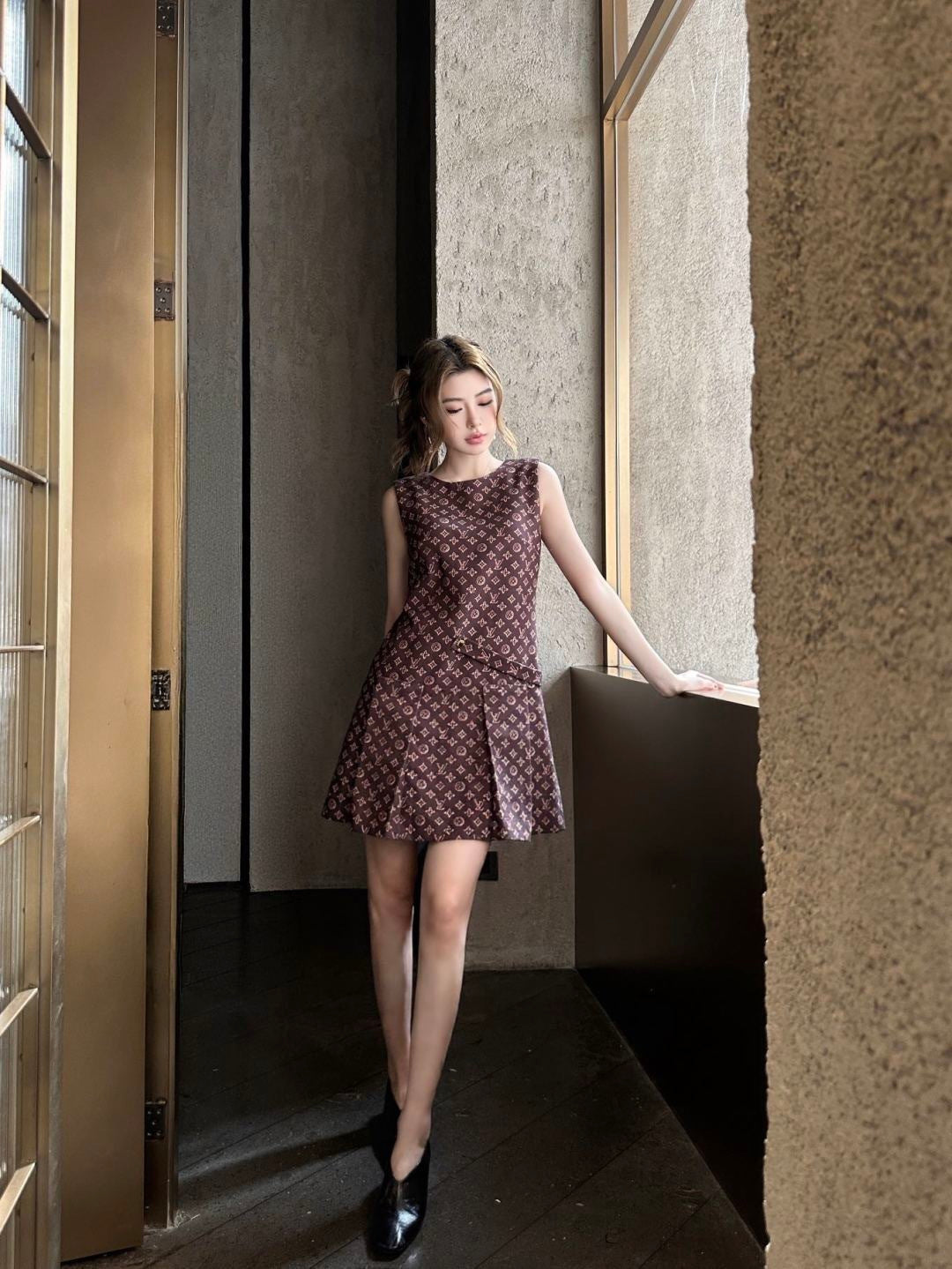 Printed sleeveless vest dress