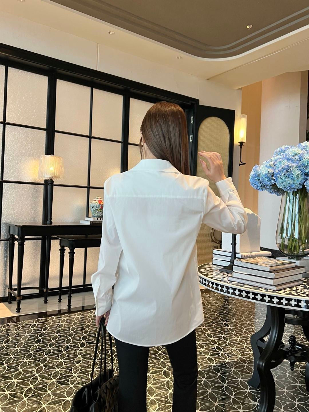 Embroidered Loose-fitting Shirt