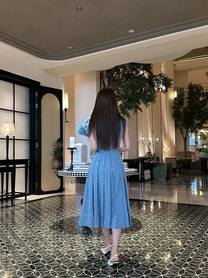 Sleeveless Long Dress