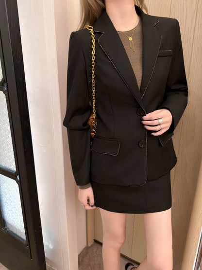 Color-blocked blazer