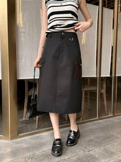 Pocket Appliqué Midi Skirt