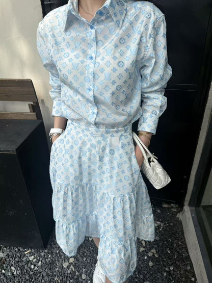Loose-fitting shirt