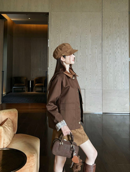 Short trench coat