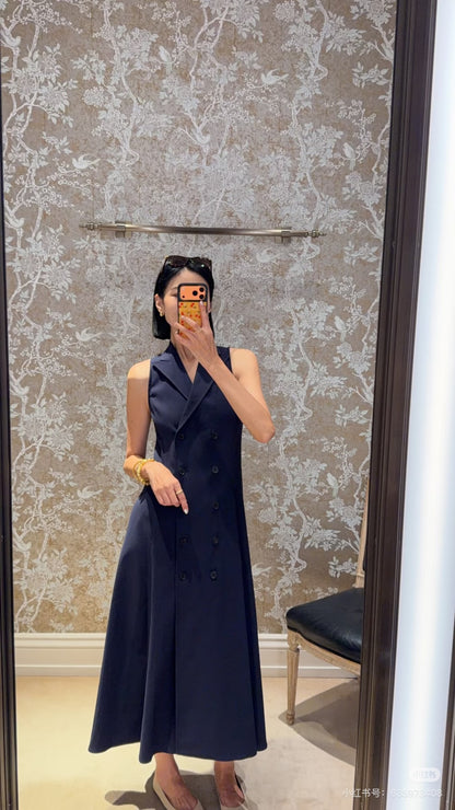 Vintage-inspired dress