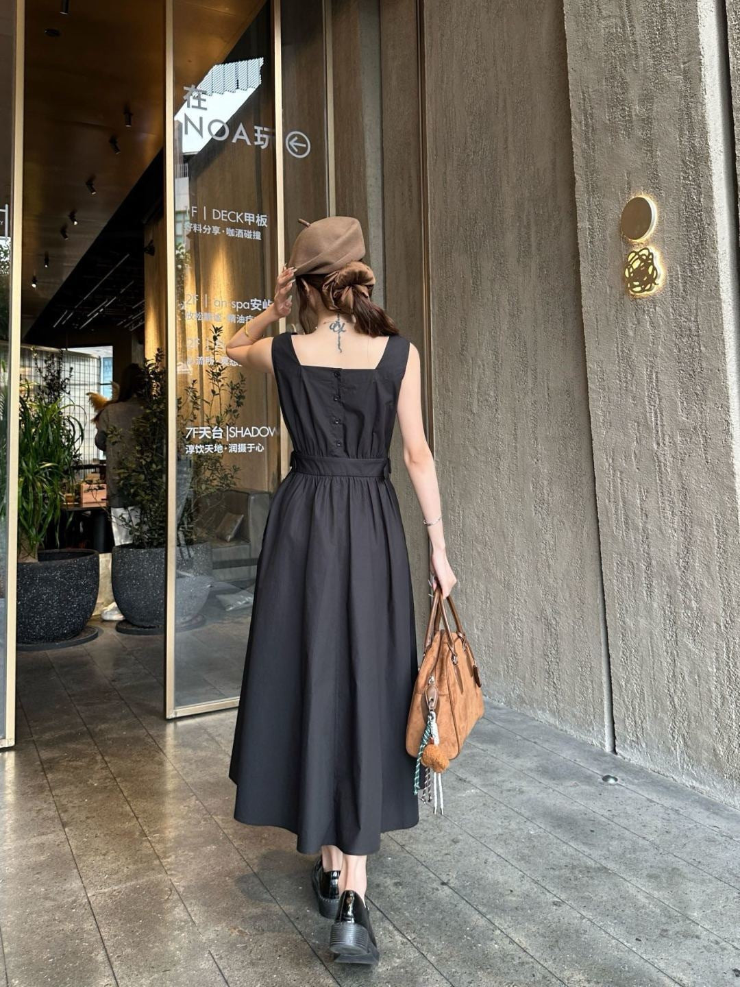 Sleeveless Dress