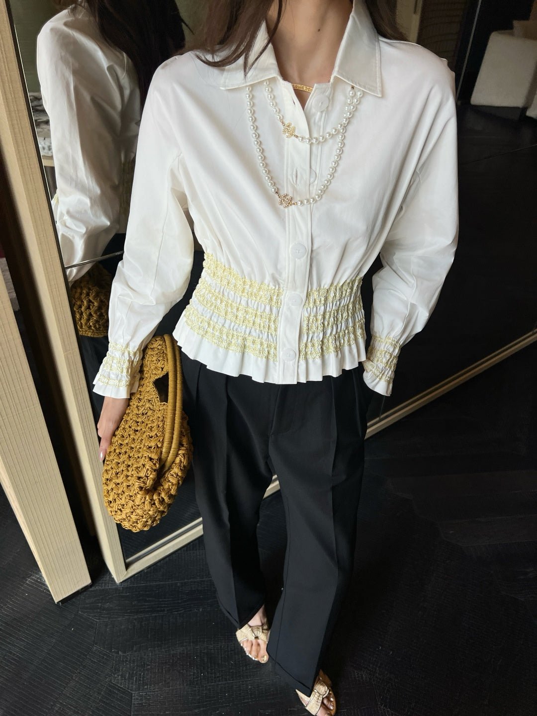Color-blocked gathered shirt