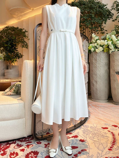 Bow-adorned dress