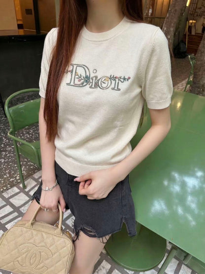 26ss Floral Embroidered Knit T-Shirt