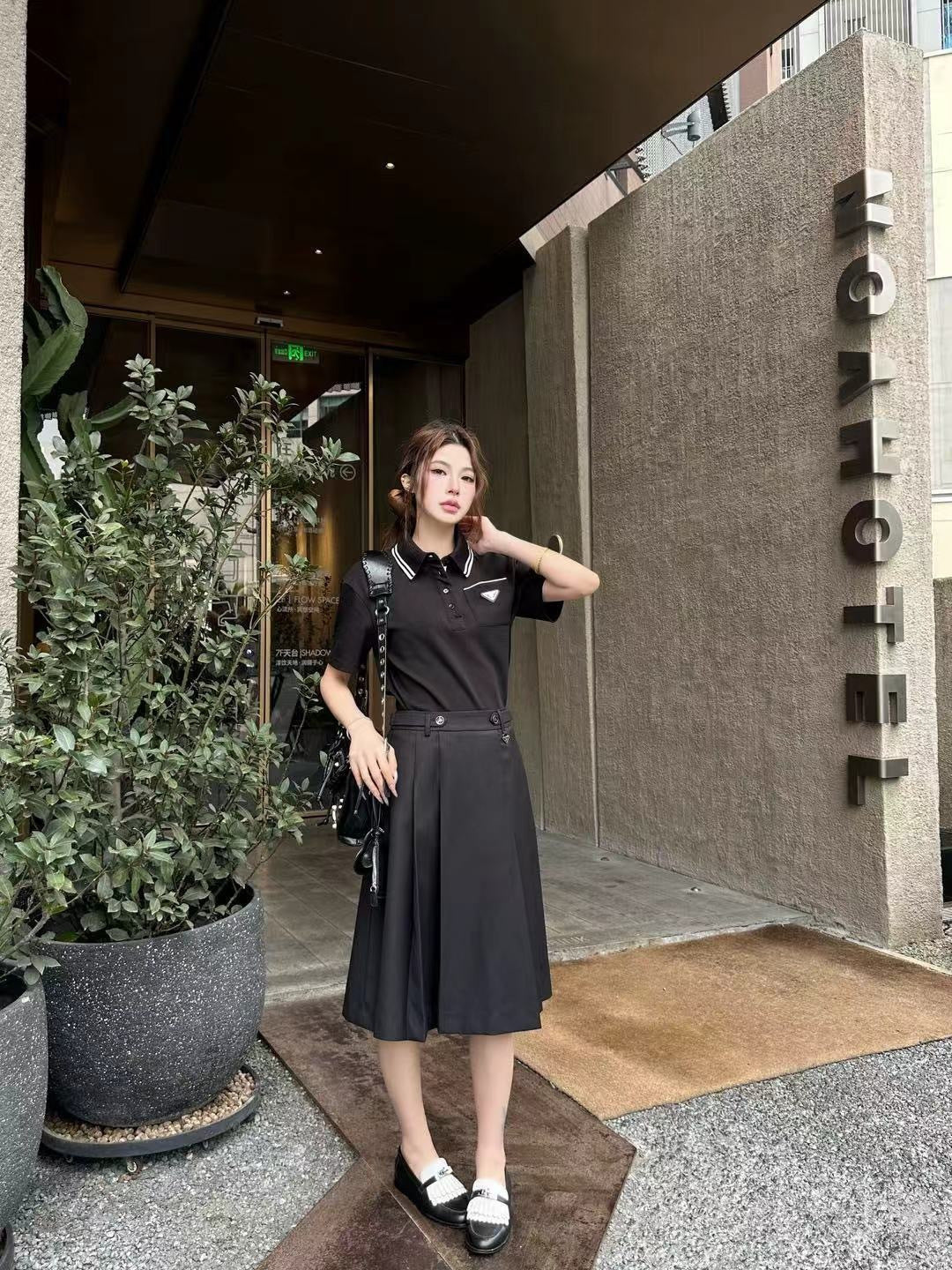 26ss Youthful polo shirt + pleated skirt
