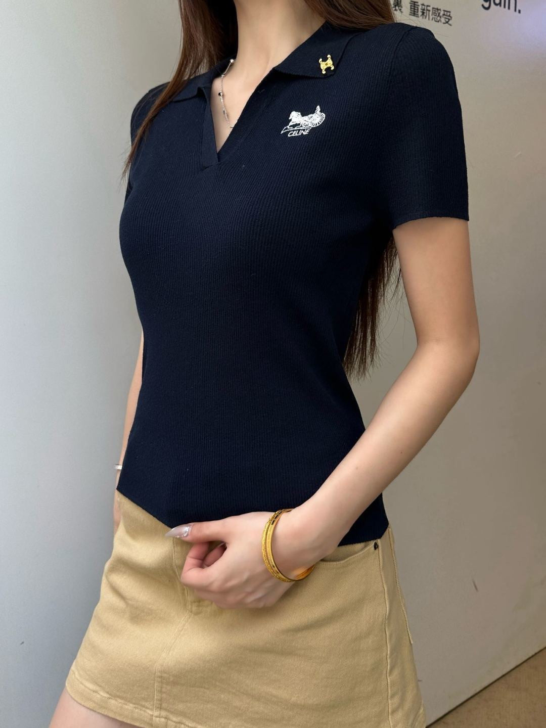 26ss Embroidered Collared Knit Sweater