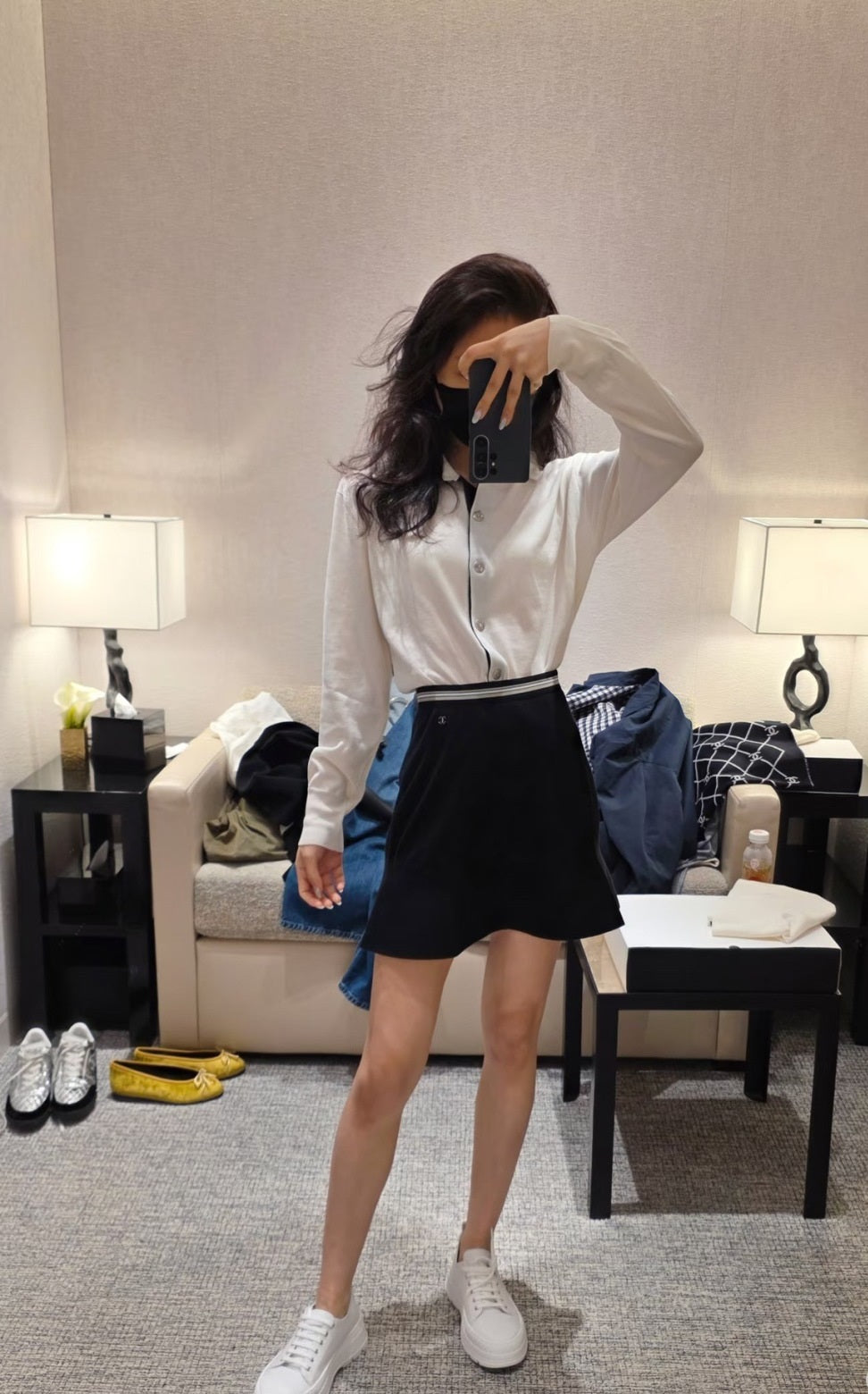 26ss Youthful and Versatile Midi Skirt