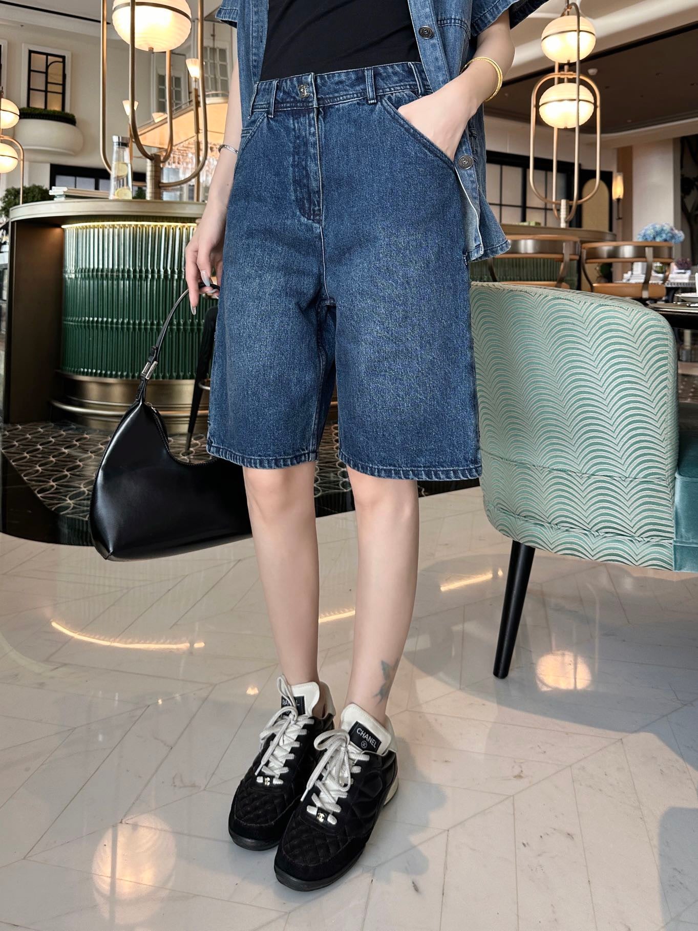 26ss Backpack Buckle Straight-Leg Denim Mid-Length Shorts