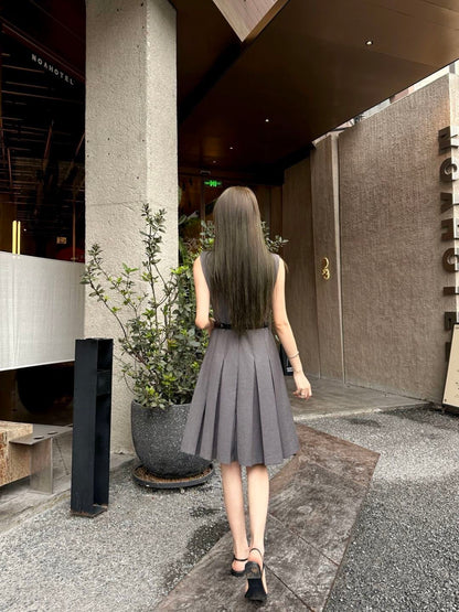 26ss Collared Pleated Dress