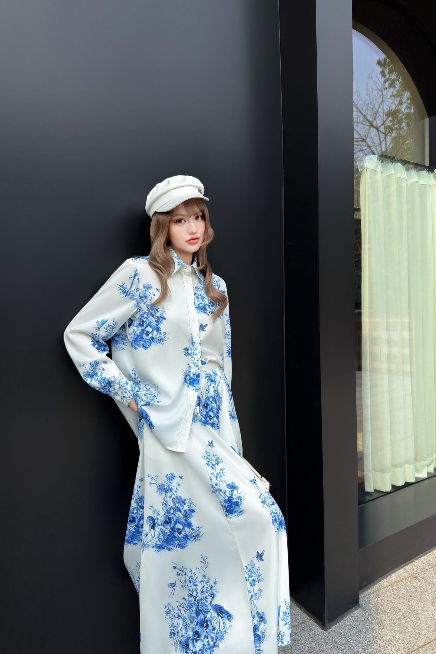 26ss Blue and white porcelain print shirt / dress