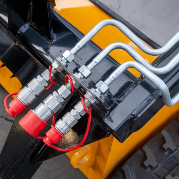 MS480T 23 HP, Three-pump Three-valve Mini Stand On Skid Steer Track Loader